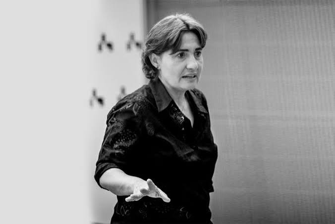 Rosa del Campo Moreno Doctora en Medicina y Cirugía por la Universidad de Zaragoza, reconocida especialista en microbiota humana.